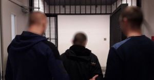 32-latek krad puszki WOP. Wpad w rce strw prawa