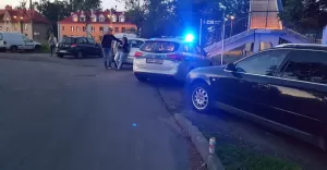 [ZDJCIA] Pijacka szara zakoczona kolizj na Dworcowej