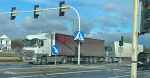 Zderzenie dwch ciarwek na DK-1. Byy due utrudnienia w ruchu