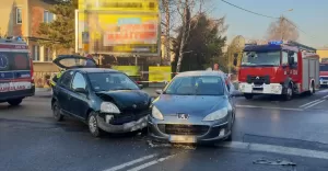 [FOTO] Wypadek na skrzyowaniu Sobieskiego z Mickiewicza