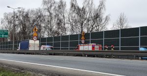 [FOTO] Zderzenie osobwki i samochodu dostawczego na DK1