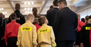 Modzieowe Druyny Poarnicze ze wsparciem na zakup sprztu