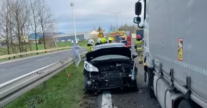 [FOTO] Grone zdarzenie na DK-1. Droga bya zablokowana