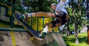[WIDEO] Co sycha w Lasku? Sprawdzamy stan skateparku