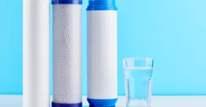Jak filtracja wody wpywa na Twoje zdrowie? Poznaj jej istotne korzyci