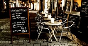 Poznaj prosty sposb na przycignicie klientw do ogrdkw zimowych z parasolami grzewczymi