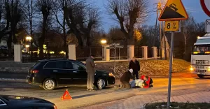 [FOTO] Potrcenie rowerzysty koo Paacu Kotuliskich