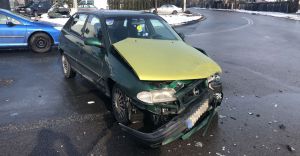 Uczestnicy kolizji na Mazacowickiej sami posprztali po sobie drog
