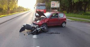Poranna kolizja z udziaem motocyklisty na ul. Wglowej