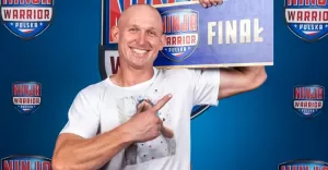 [WIDEO] Mariusz Bulandra melduje si w finale Ninja Warrior Polska!