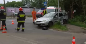 [ZDJCIA] Zderzenie ciarwki z osobwka na Barlickiego z Prusa