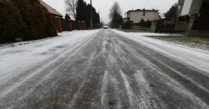 Uwaga na oblodzenie! IMGW wydao ostrzeenie I stopnia