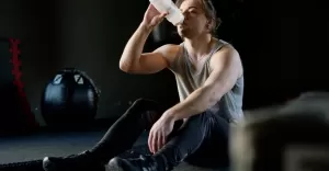 Napoje energetyczne - co to takiego i kiedy po nie siga?