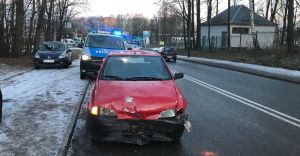 [ZDJCIA] Kosztowana kolizja. Sprawca bez uprawnie i OC