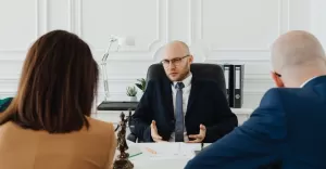 Kiedy warto i do adwokata? Gliwice i nie tylko