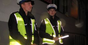 Policjanci apeluj: no odblaski, bd widoczny!