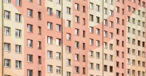 Jakie informacje zawiera wiadectwo charakterystyki energetycznej budynku?