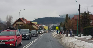 Szczyrk przeywa oblenie - korki, korki, korki...