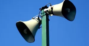 Trening systemu syren alarmowych i upamitnienie Powstania Warszawskiego