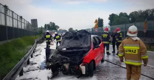 [ZDJCIA] Poar samochodu na DK-1 w Goczakowicach-Zdroju