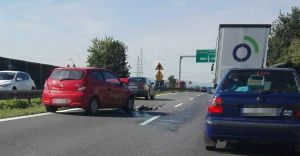 Kolizja na DK1 w kierunku Bielska-Biaej. S utrudnienia w ruchu