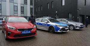 [FOTO] Trzy nowe radiowozy w czechowickim Komisariacie Policji