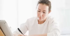 Dlaczego warto studiowa jzyki na Uczelni Lingwistyczno-Technicznej?
