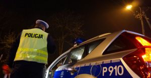 Policyjny pocig. Uciekajcy mia ju wczeniej konflikty z prawem