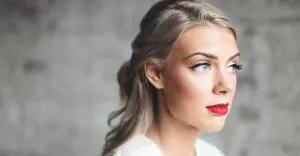 Codzienny makija dla blondynek - jak powinien wyglda i jakie kolory wybiera?