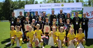 Uroczyste zakończenie Międzynarodowego turnieju Piłki Nożnej BVB 09 PANATTONI CUP