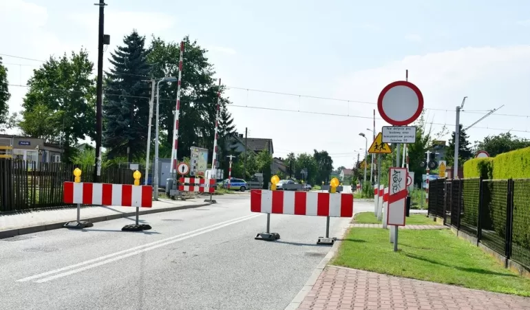 Zamknięty przejazd kolejowy na ul. Szkolnej w Goczałkowicach - 16.07.2024