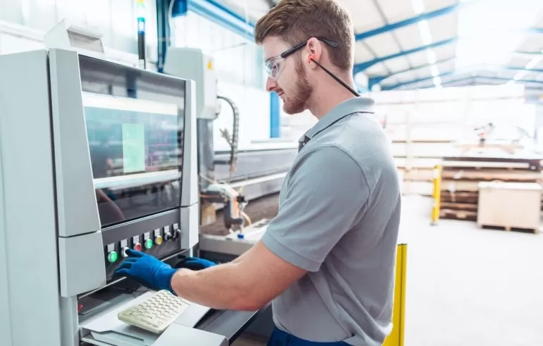 programowanie cnc