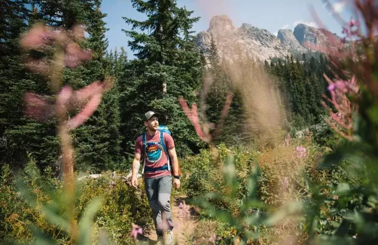 turystyka górska, spodnie trekkingowe