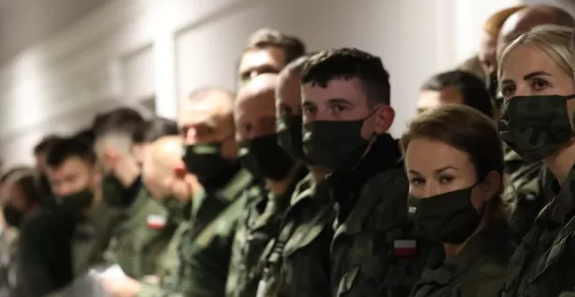 Więcej żołnierzy WOT do walki z koranawirusem