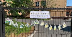 Przy czechowickim zespole szkolno-przedszkolnym powstał maskomat