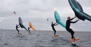 Kitesurfing