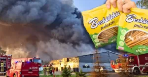 Spłonęła fabryka "Beskidzkich". Klienci hurtowo wykupują paluszki ze sklepów