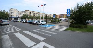 Plac Jana Pawła II, parking, przejście, pasy