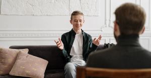 Jak wygląda wizyta u psychologa młodzieży?
