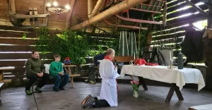 Pod szczytem Błatniej są sprawowane msze święte. To inicjatywa dla mieszkańców i turystów