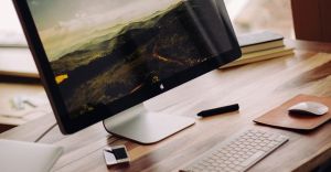 Najlepszy monitor dla pracowników biurowych