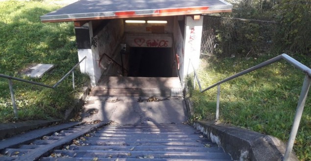 przejście pod torami