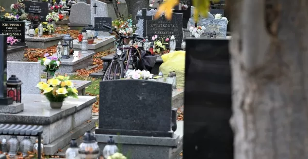 Zadbaj o swoje bezpieczeństwo w okresie Wszystkich Świętych