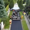 [WIDEO] Nowy asfalt na kolejnych ulicach. To odtworzenia nawierzchni
