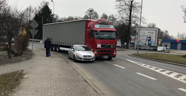 Kolizja na Mazańcowickiej - 23.03.2018