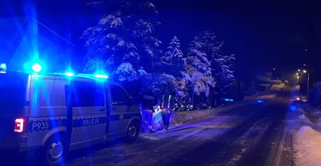 Interwencja służb ratunkowych przy ul. Zamkowej w Czechowicach-Dziedzicach - 13.12.2022