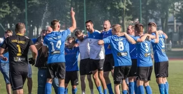 Święto w Zabrzegu! LKS Sokół z awansem do A-klasy