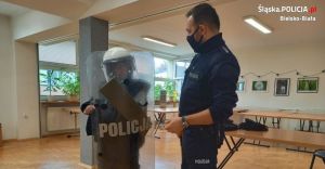 Dzielnicowi przeprowadzili prelekcje dla osób ze szczególnymi potrzebami