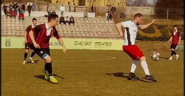 Przegrana inauguracja rundy wiosennej MRKS. Kosztowne błędy