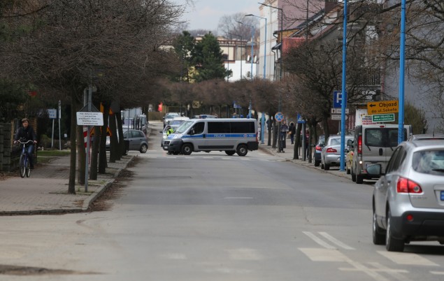 Betoniarka zerwała trakcję kolejową - 26.03.2019